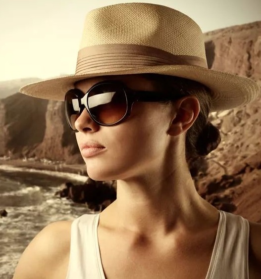 glass for face shape, cat eye glass, ar anti reflective coat, 2022 eyeglasses trend female, china sunglass manufacturer